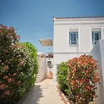 Maira Arch House * Potamos (Kythira)