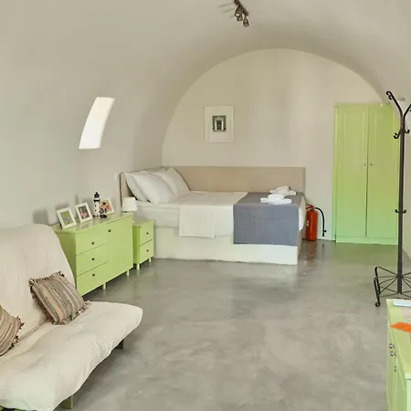 Maira Arch House